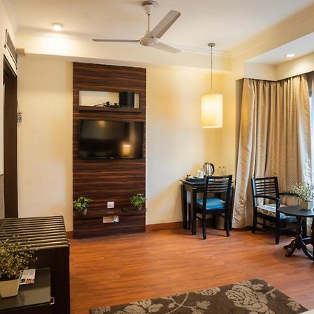 Ahuja Residency Cyber City II Gurgaon Dış mekan fotoğraf