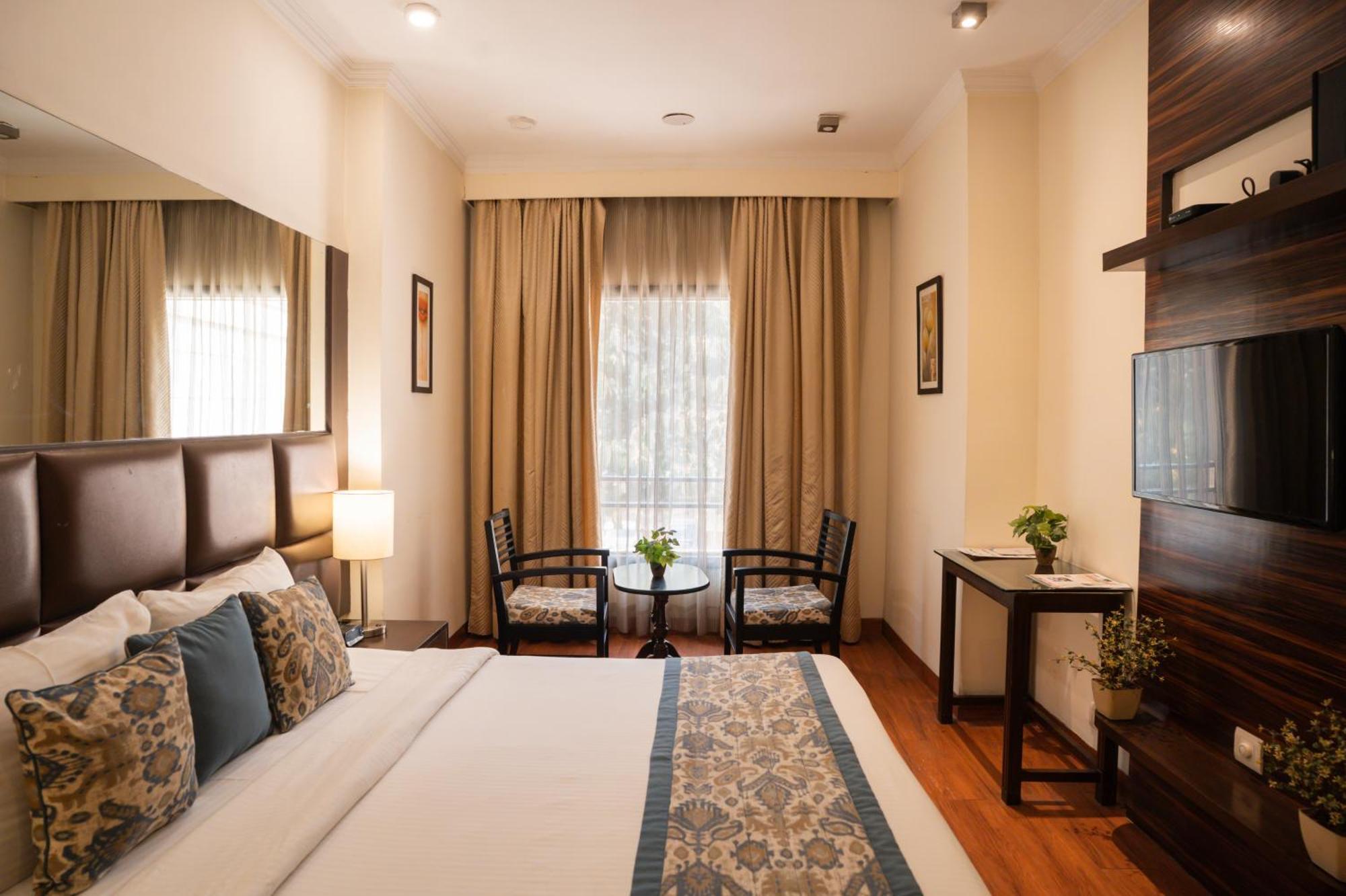 Ahuja Residency Cyber City II Gurgaon Dış mekan fotoğraf